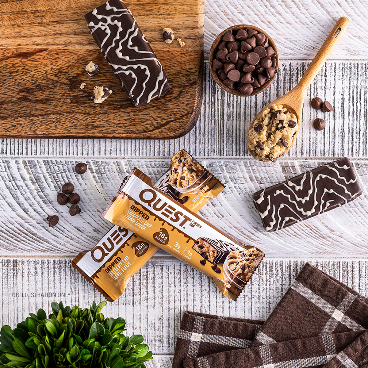 dipped-chocolate-chip-cookie-dough-protein-bar-h0 qst-012268_dipped-chocolate-chip-cookie-dough-protein-bar_7.png